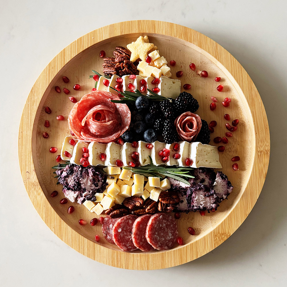 christmas tree charcuterie board