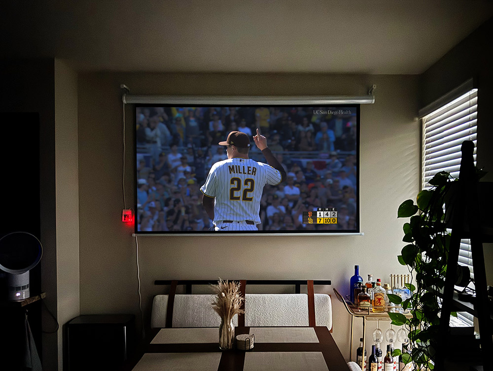 padres projector mason miller